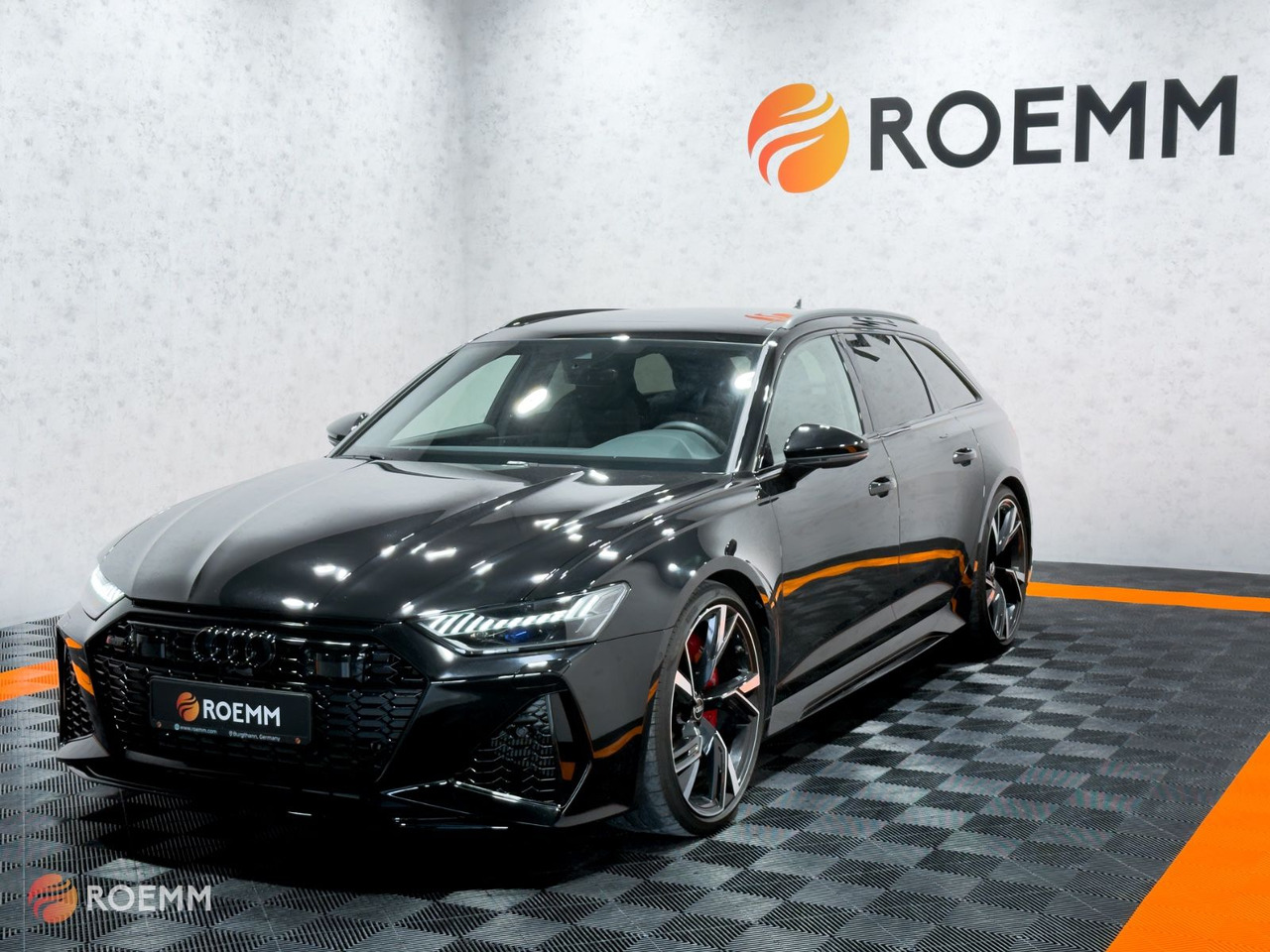 Audi RS6 Avant 4.0 TFSI quattro*Dynamik*360°*PANO*LED - Караван: слика 3 Audi RS6 Avant 4.0 TFSI quattro*Dynamik*360°*PANO*LED - Караван: слика 3