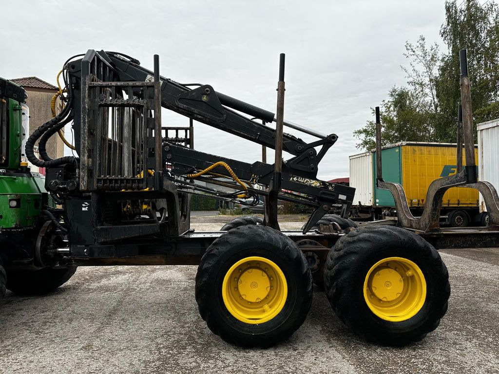 John Deere 1210E 10m CF710 KRAN - Пренесувач на стебла: слика 4 John Deere 1210E 10m CF710 KRAN - Пренесувач на стебла: слика 4