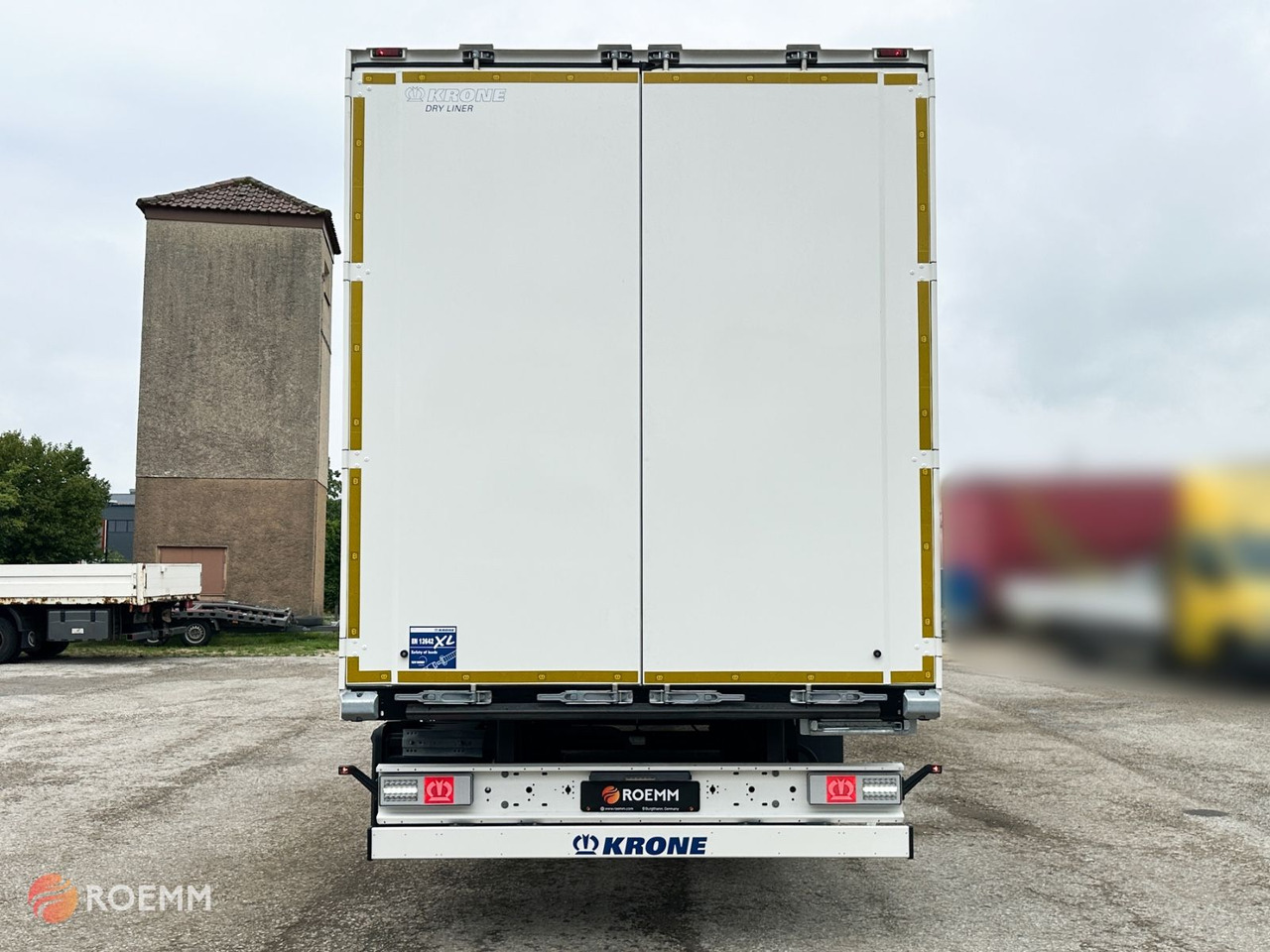 Krone DryLiner*2 Stk*Code XL*Liftachse*Sofort - Полуприколка сандучар: слика 5 Krone DryLiner*2 Stk*Code XL*Liftachse*Sofort - Полуприколка сандучар: слика 5