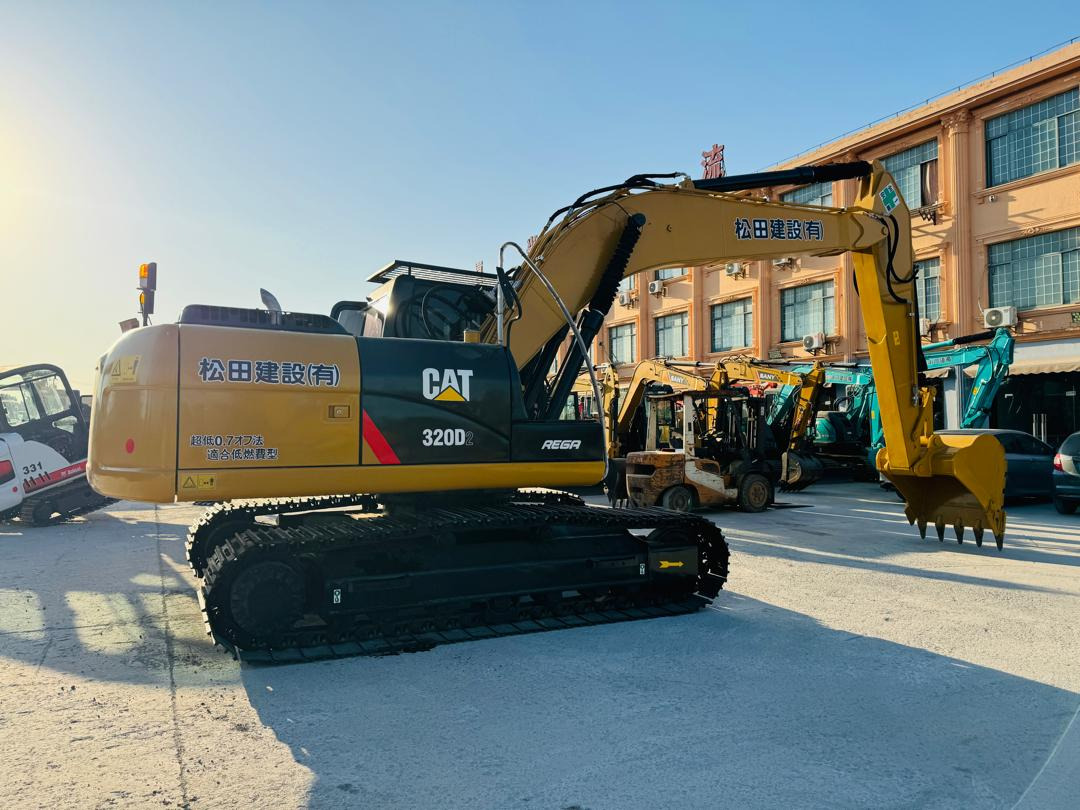Багер гасеничар Caterpillar 320D Used Excavator Secondhand Crawler Excavators CAT 320C 320CL 320BL 320GC 320GX 20T 25 Ton in Stock with High Quality: слика 7