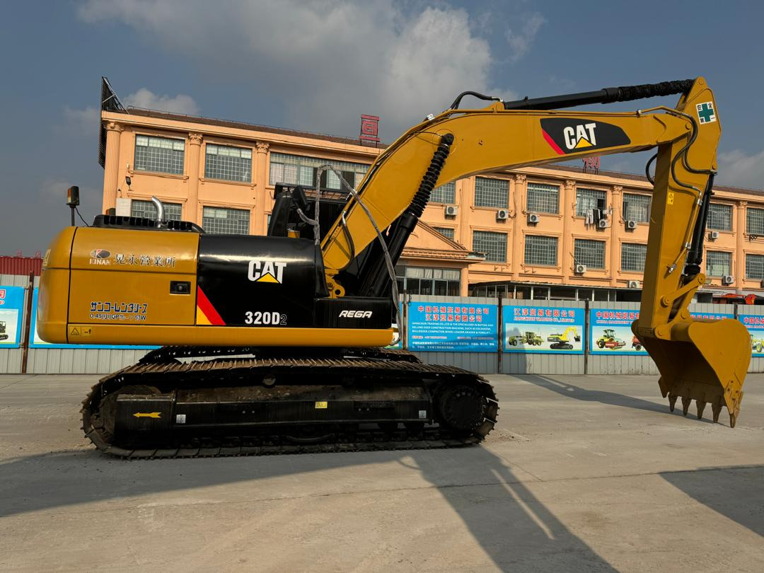 Багер гасеничар Caterpillar 320D Used Excavator Secondhand Crawler Excavators CAT 320C 320CL 320BL 320GC 320GX 20T 25 Ton in Stock with High Quality: слика 6