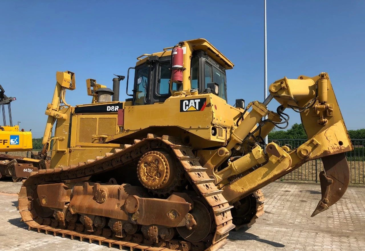 Булдожер Caterpillar CAT D8R D8T D9R D10R D6G D6H D6R D7H D7E D7R Used Bulldozer Secondhand Bulldozers in High Quality: слика 11 Булдожер Caterpillar CAT D8R D8T D9R D10R D6G D6H D6R D7H D7E D7R Used Bulldozer Secondhand Bulldozers in High Quality: слика 11