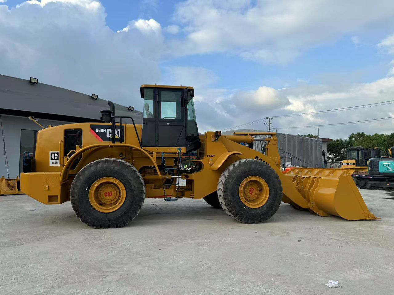 Caterpillar Loader CAT Loader 966H 966F 980G 988G Used Loader in Good Work Performance - Натоварувач на тркала: слика 1 Caterpillar Loader CAT Loader 966H 966F 980G 988G Used Loader in Good Work Performance - Натоварувач на тркала: слика 1