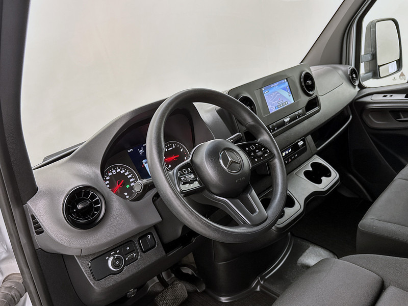 Mercedes-Benz Sprinter 316 2.2 CDI L3 Bakwagen D'Hollandia laadklep Geveerde stoel Achteruitrijcamera Cruise control - Комбе фургон: слика 5 Mercedes-Benz Sprinter 316 2.2 CDI L3 Bakwagen D'Hollandia laadklep Geveerde stoel Achteruitrijcamera Cruise control - Комбе фургон: слика 5