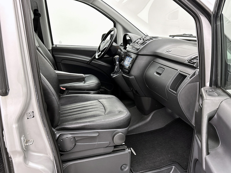 Мало комбе, Комби со двојна кабина Mercedes-Benz Vito 113 CDI DC Lang Dubbele Cabine Trekhaak Betimmering Navigatie Achteruitrijcamera: слика 15