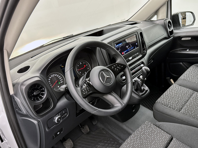 Mercedes-Benz Vito 116 CDI L2 Pro Navigatie Parkeerpakket Stoelverwarming Achteruitrijcamera Betimmering Cruise Control - Товарно комбе: слика 4 Mercedes-Benz Vito 116 CDI L2 Pro Navigatie Parkeerpakket Stoelverwarming Achteruitrijcamera Betimmering Cruise Control - Товарно комбе: слика 4