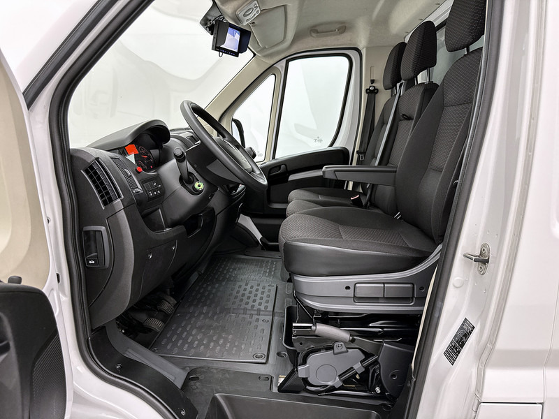 Комбе фургон Opel Movano 2.2D 140pk Bakwagen met Laadklep Achteruitrijcamera Cruise Control Meubelbak: слика 19