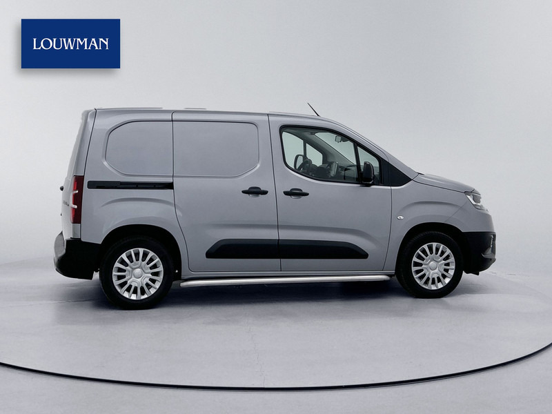 Toyota PROACE CITY 1.5 D-4D Live 130pk Automaat Navigatie Achteruitrijcamera Sidebars Cruise Control - Мало комбе: слика 3 Toyota PROACE CITY 1.5 D-4D Live 130pk Automaat Navigatie Achteruitrijcamera Sidebars Cruise Control - Мало комбе: слика 3