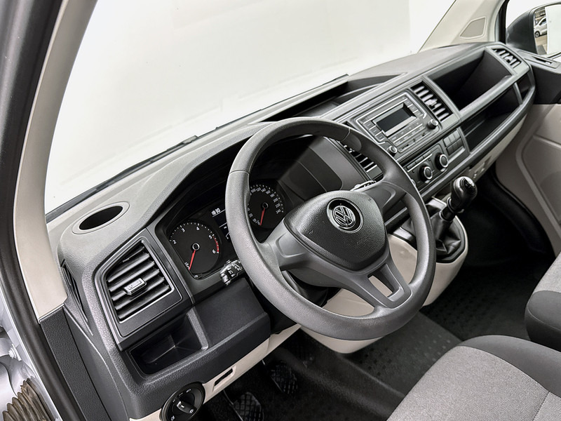 Volkswagen Transporter 2.0 TDI L1H1 Imperiaal Cruise control Airco Betimmering - Мало комбе: слика 4 Volkswagen Transporter 2.0 TDI L1H1 Imperiaal Cruise control Airco Betimmering - Мало комбе: слика 4