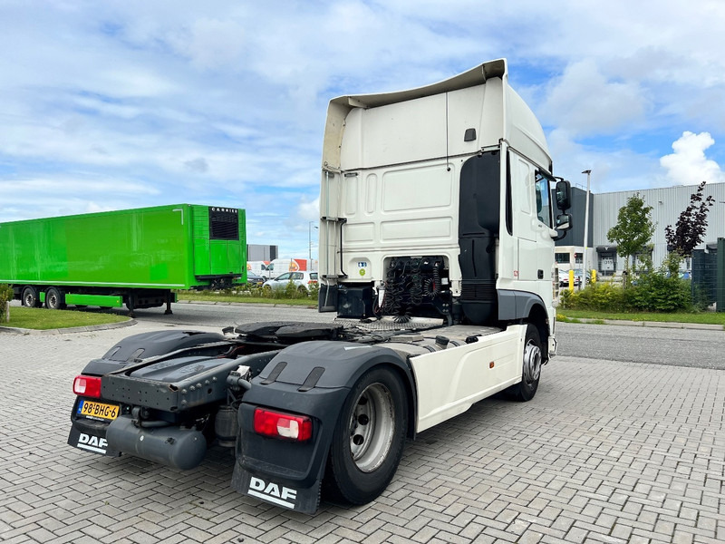 DAF XF 460 4x2 Trekker SSC / 2x Tank / full spoiler - Камион влекач: слика 5 DAF XF 460 4x2 Trekker SSC / 2x Tank / full spoiler - Камион влекач: слика 5