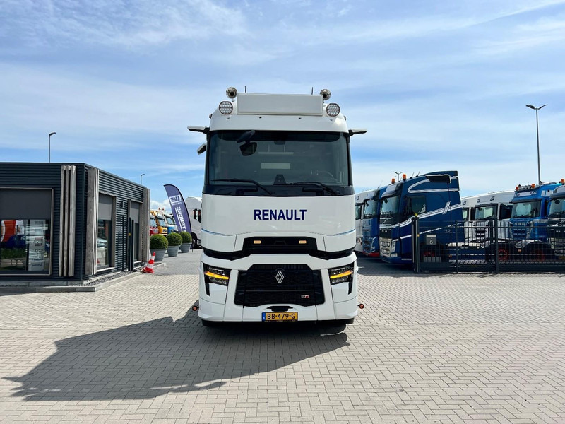 Renault T480 T-HIGH 4x2 Trekker Standclima / 2x Tank / New - Камион влекач: слика 2 Renault T480 T-HIGH 4x2 Trekker Standclima / 2x Tank / New - Камион влекач: слика 2