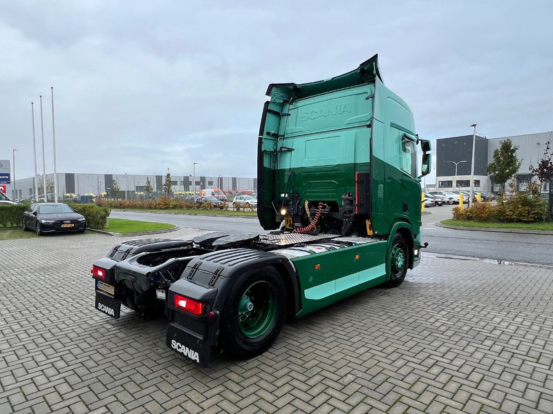 Scania R450 NGS 4x2 Trekker 2x Tank / Full Spoiler / Smarttachograaf - Камион влекач: слика 5 Scania R450 NGS 4x2 Trekker 2x Tank / Full Spoiler / Smarttachograaf - Камион влекач: слика 5