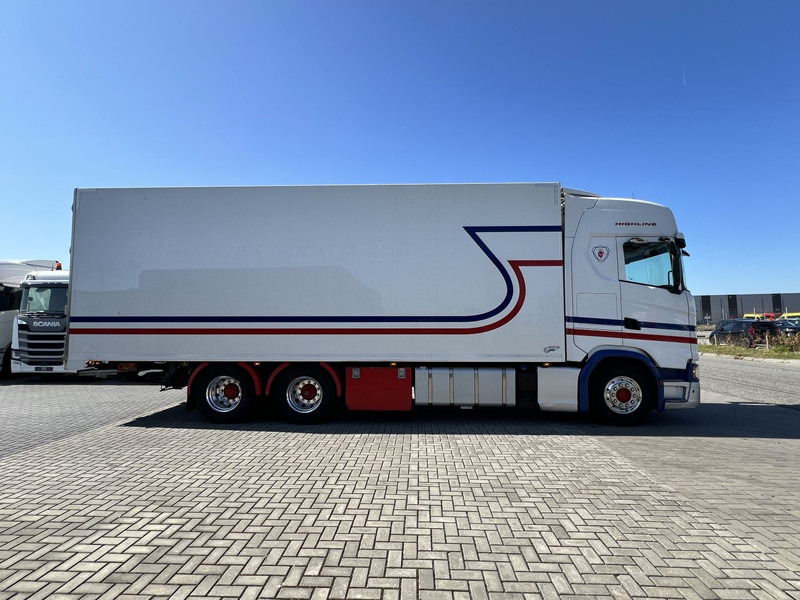 Scania S450 6x2 koelwagen Retarder / Dhollandia / Bloenenmaat - Камион ладилник: слика 4 Scania S450 6x2 koelwagen Retarder / Dhollandia / Bloenenmaat - Камион ладилник: слика 4