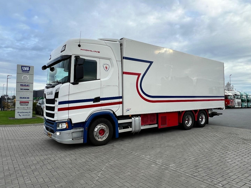 Scania S450 NGT 6x2 Koelwagen Retarder / Dhollandia / Bloenenmaat - Камион ладилник: слика 1 Scania S450 NGT 6x2 Koelwagen Retarder / Dhollandia / Bloenenmaat - Камион ладилник: слика 1