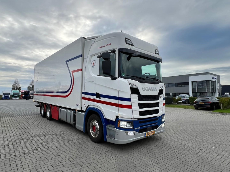 Scania S450 NGT 6x2 Koelwagen Retarder / Dhollandia / Bloenenmaat - Камион ладилник: слика 3 Scania S450 NGT 6x2 Koelwagen Retarder / Dhollandia / Bloenenmaat - Камион ладилник: слика 3