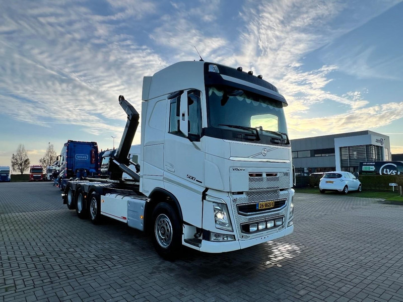 Volvo FH 500 8x2 Haakarm VDL Hooklift 21.000kg / Tridem - Камион со кука за подигање: слика 2 Volvo FH 500 8x2 Haakarm VDL Hooklift 21.000kg / Tridem - Камион со кука за подигање: слика 2