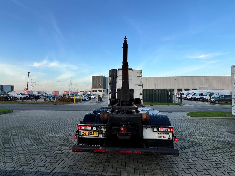 Volvo FH 500 8x2 Haakarm VDL Hooklift 21.000kg / Tridem - Камион со кука за подигање: слика 4 Volvo FH 500 8x2 Haakarm VDL Hooklift 21.000kg / Tridem - Камион со кука за подигање: слика 4