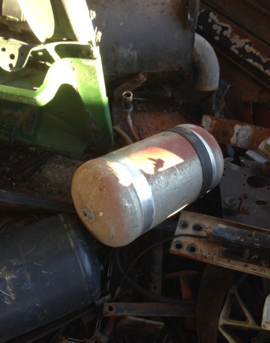 Butelii de aer, pt. orice model de camion DAF Man Mercedes Renault - Делови за кочници за Камион: слика 4 Butelii de aer, pt. orice model de camion DAF Man Mercedes Renault - Делови за кочници за Камион: слика 4