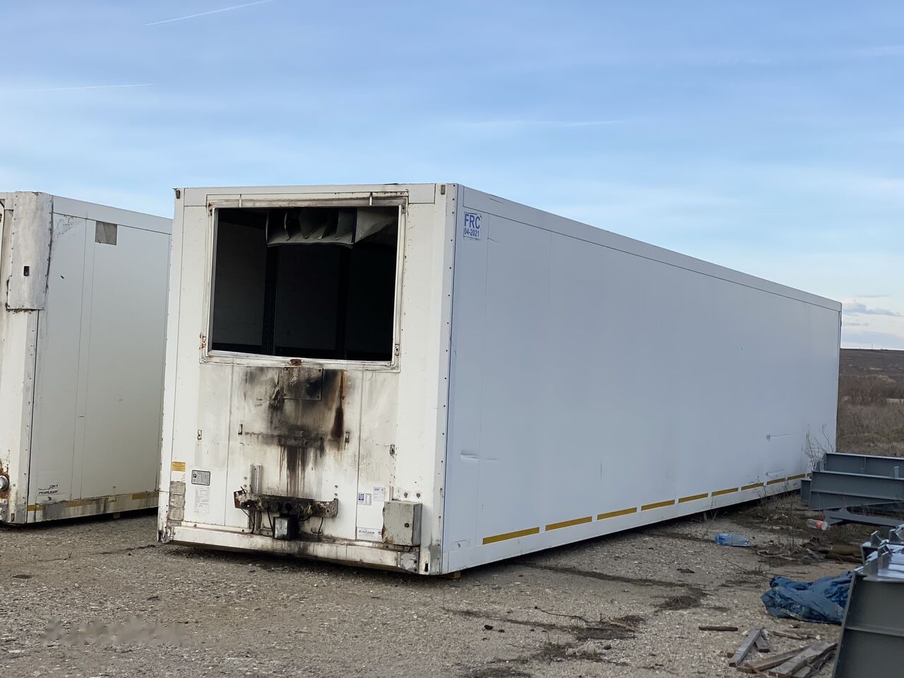 Carrier SCHMITZ CONTAINERE 13 m lungime IZOTERME din DEZMEMBRARI DE VANZ - Фрижидерски заменлив сандак: слика 3 Carrier SCHMITZ CONTAINERE 13 m lungime IZOTERME din DEZMEMBRARI DE VANZ - Фрижидерски заменлив сандак: слика 3