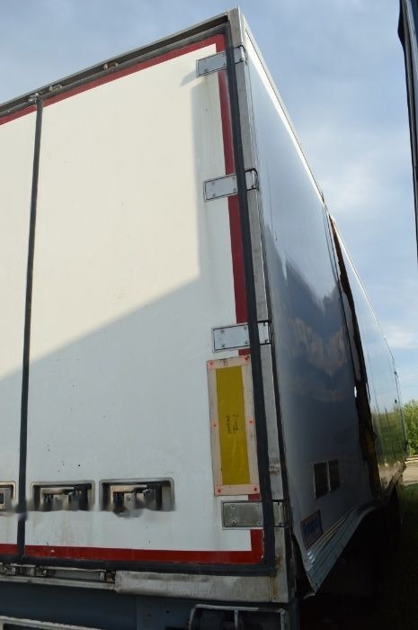 DEPOZITARE -DUBE CONTAINERE for parts - Фрижидерски заменлив сандак: слика 4 DEPOZITARE -DUBE CONTAINERE for parts - Фрижидерски заменлив сандак: слика 4