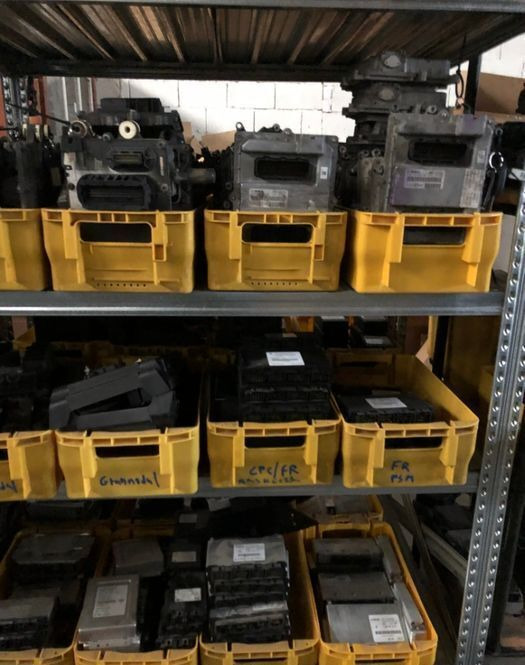 ECU EDC Renault Premium / 02 - Единица за контрола за Камион: слика 1 ECU EDC Renault Premium / 02 - Единица за контрола за Камион: слика 1