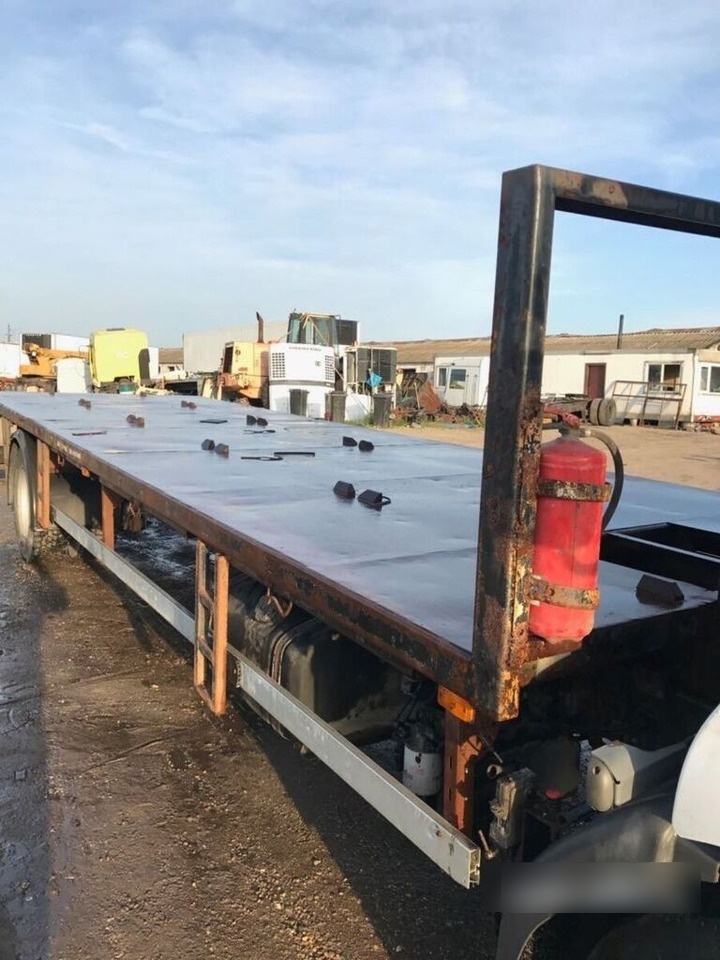 Renault Midlum DXI Adr Transport Butelii - Камион со платформа: слика 4 Renault Midlum DXI Adr Transport Butelii - Камион со платформа: слика 4