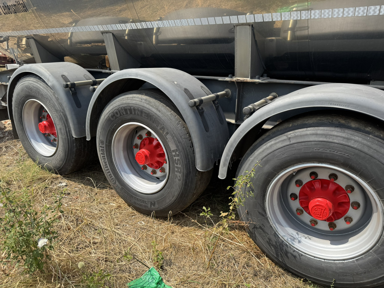 Transport lichide ALIMENTARE HLW STA 36 INOX ALIMENTAR AZOR AGRICULTURA - Полуприколка цистерна: слика 5 Transport lichide ALIMENTARE HLW STA 36 INOX ALIMENTAR AZOR AGRICULTURA - Полуприколка цистерна: слика 5