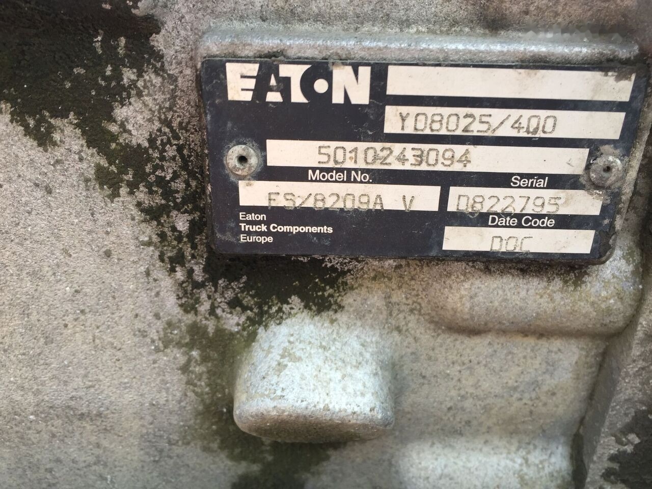 Eaton FS/8209A Y08025/400   truck - Менувач за Камион: слика 1 Eaton FS/8209A Y08025/400   truck - Менувач за Камион: слика 1
