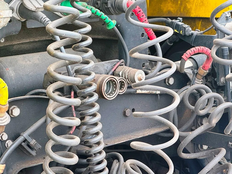 Камион влекач DAF XF 530 Twensteer 6x2/4. Hydr. system.: слика 10