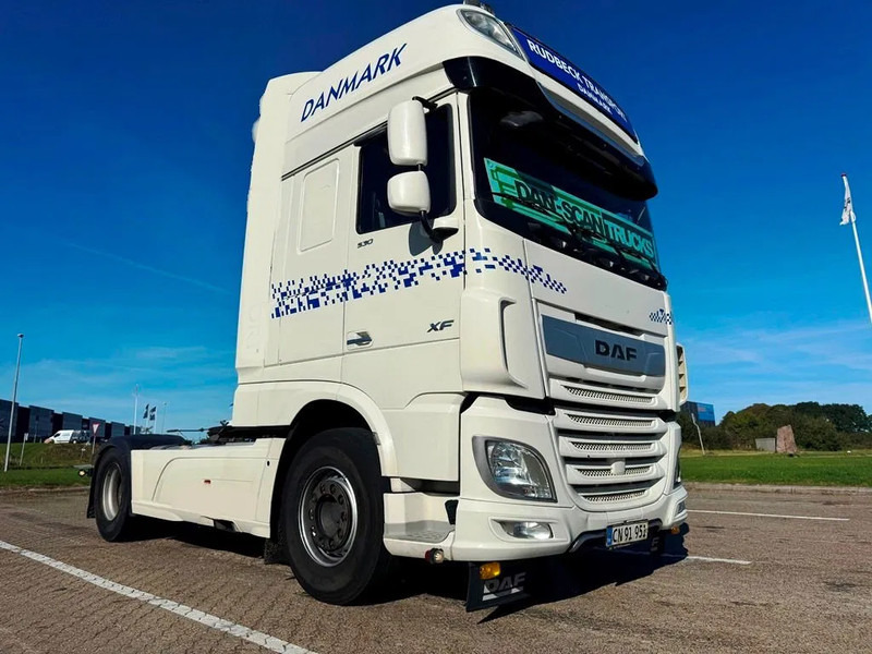 DAF XF 530 god tractor unit - Камион влекач: слика 1 DAF XF 530 god tractor unit - Камион влекач: слика 1