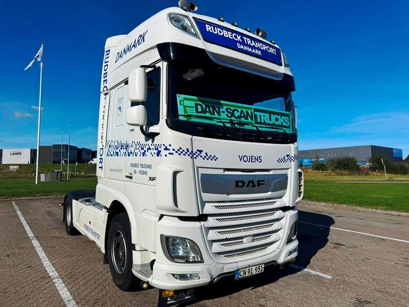 DAF XF 530 god tractor unit - Камион влекач: слика 3 DAF XF 530 god tractor unit - Камион влекач: слика 3