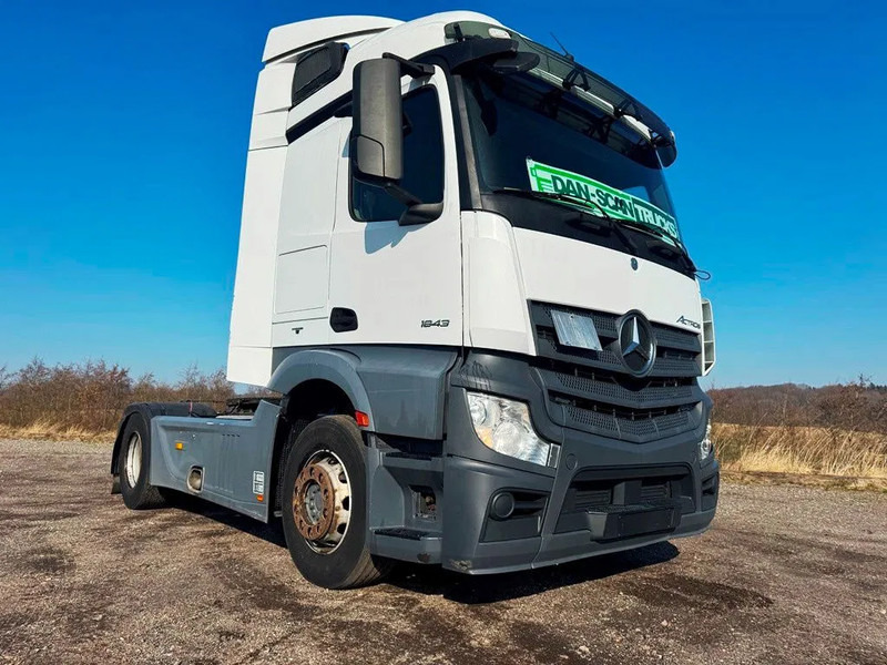 Mercedes-Benz Actros 1843 Euro 6. - Камион влекач: слика 2 Mercedes-Benz Actros 1843 Euro 6. - Камион влекач: слика 2