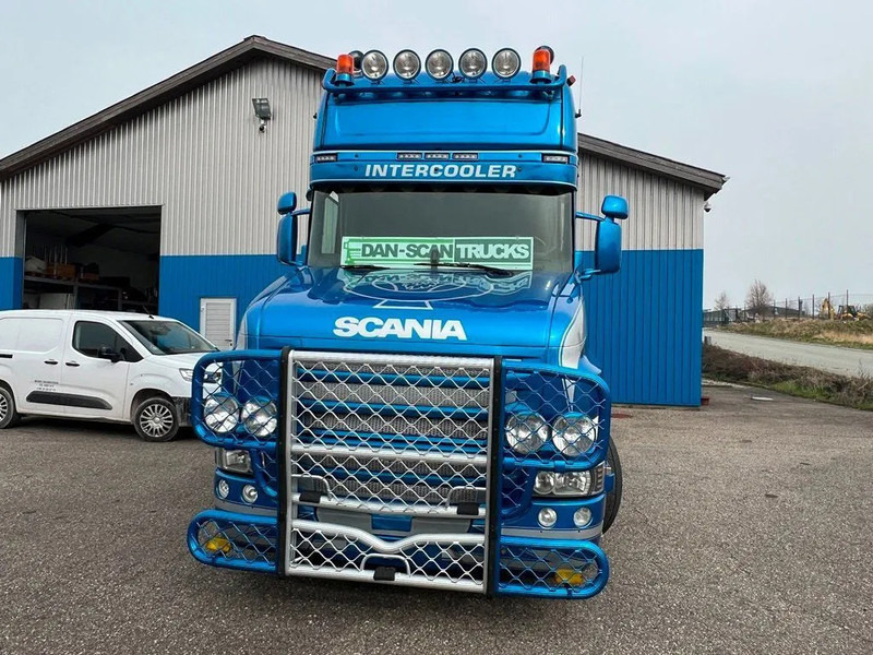 Scania T520 V8 Speciel interior. Air / Air suspension. Opticruise / Retarder .PTO on Engine and gearbox. New Hydr. system. - Камион влекач: слика 5 Scania T520 V8 Speciel interior. Air / Air suspension. Opticruise / Retarder .PTO on Engine and gearbox. New Hydr. system. - Камион влекач: слика 5