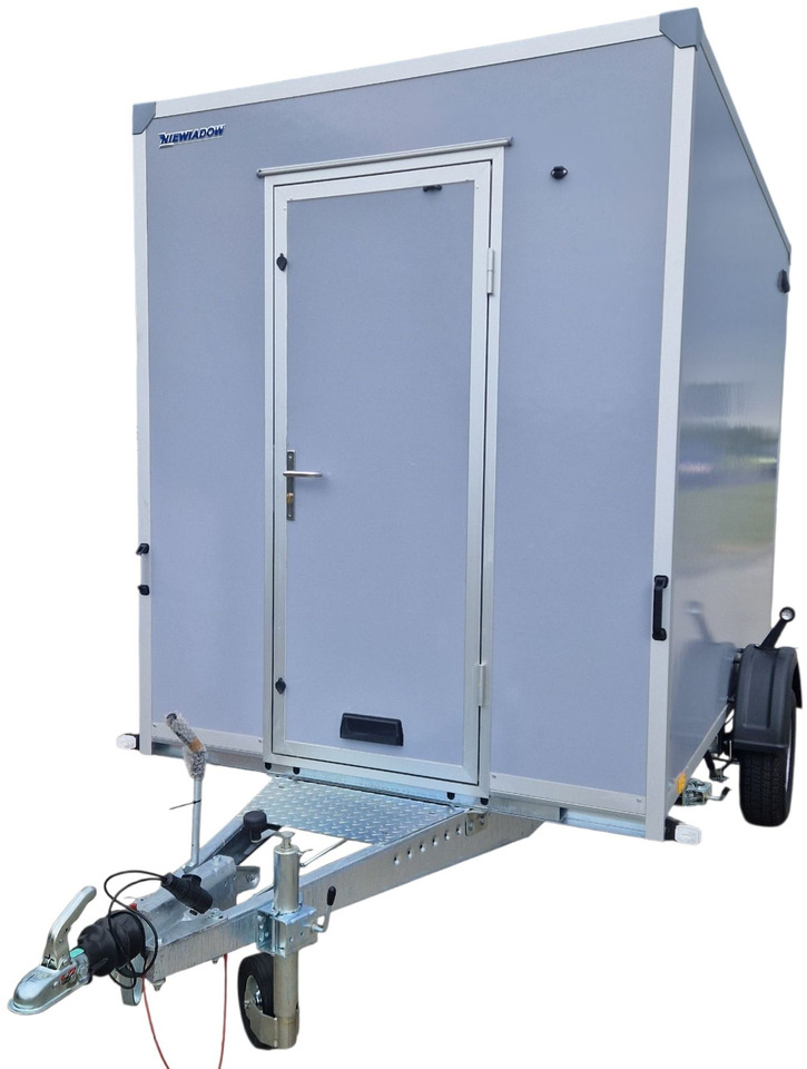 Handlowa Gastronomiczna FoodTruck Imbiss Bar przyczepa - Приколка за продажба на добра: слика 3 Handlowa Gastronomiczna FoodTruck Imbiss Bar przyczepa - Приколка за продажба на добра: слика 3