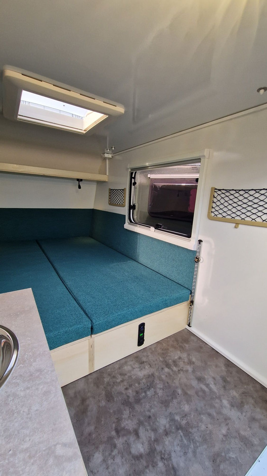 Microcamp mini przyczepa kempingowa transportowa teardrop - Автомобил приколка: слика 4 Microcamp mini przyczepa kempingowa transportowa teardrop - Автомобил приколка: слика 4