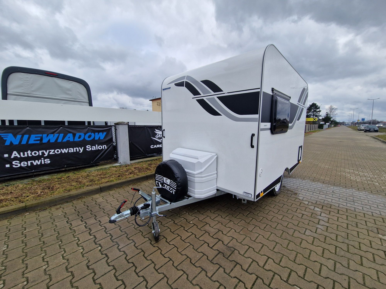NTL-LAZUR Niewiadów z roku 2025. Przyczepa kempingowa dla 3 osób - Камп приколка: слика 3 NTL-LAZUR Niewiadów z roku 2025. Przyczepa kempingowa dla 3 osób - Камп приколка: слика 3