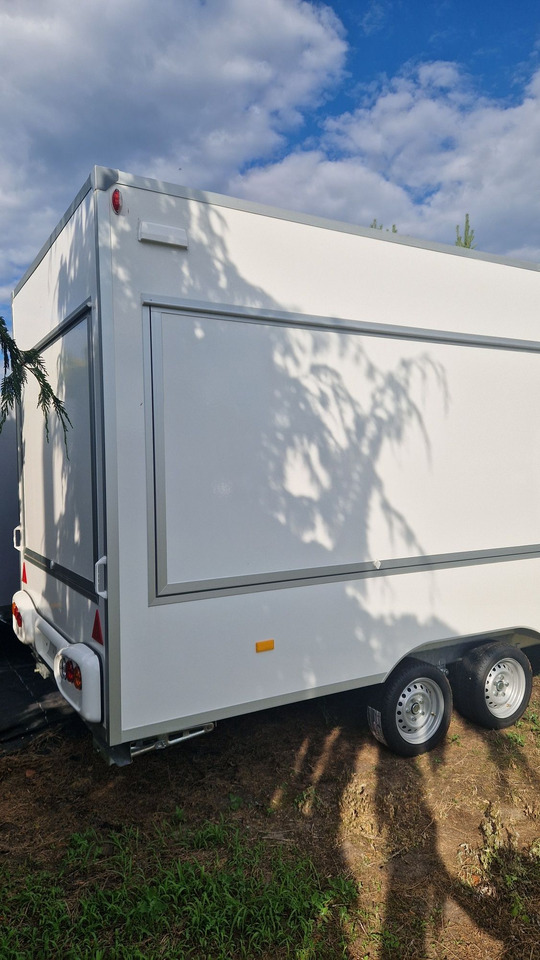 Przyczepa Gastronomiczna Handlowa FoodTruck - Приколка за продажба на добра: слика 2 Przyczepa Gastronomiczna Handlowa FoodTruck - Приколка за продажба на добра: слика 2