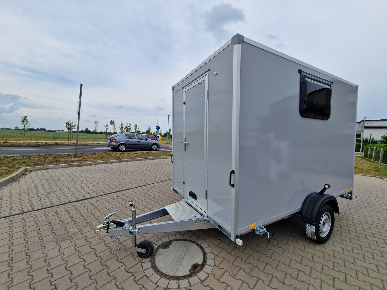 Przyczepa Socjalna Magazyn Budowa Stróżówka Nowa dowolna zabudowa - Градежен контејнер, Приколка: слика 3 Przyczepa Socjalna Magazyn Budowa Stróżówka Nowa dowolna zabudowa - Градежен контејнер, Приколка: слика 3