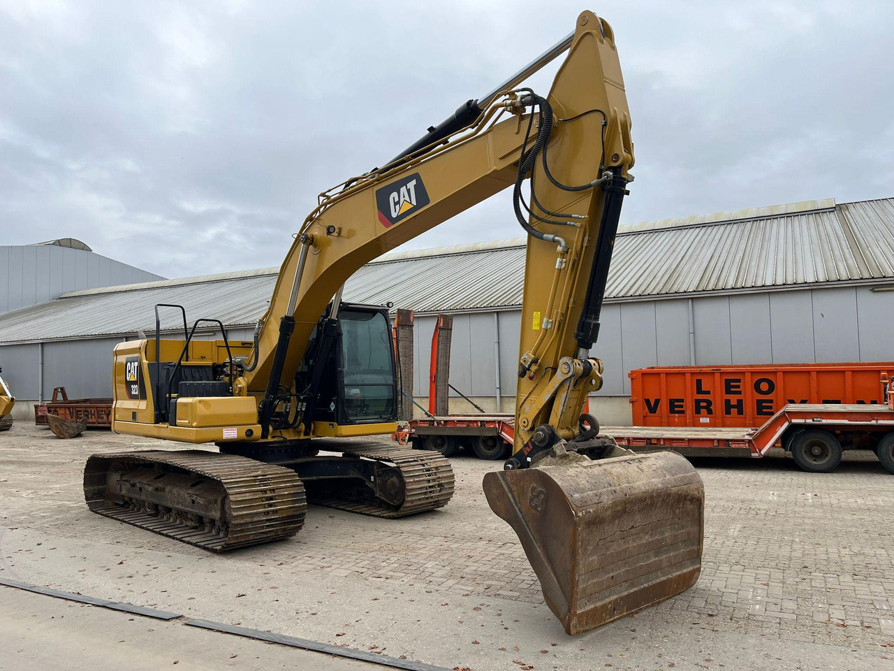 Caterpillar 323 07A - Багер гасеничар: слика 4 Caterpillar 323 07A - Багер гасеничар: слика 4