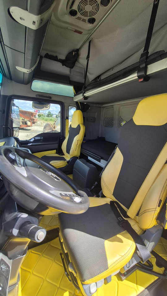 Камион влекач MAN TGX 41.680: слика 14