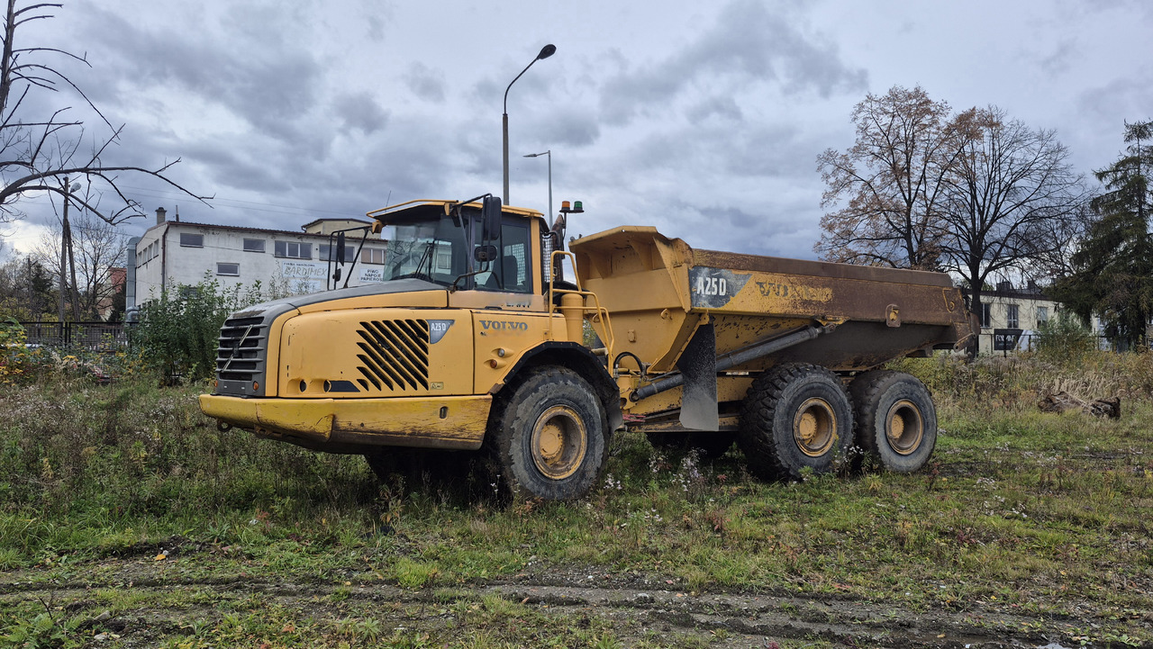 VOLVO A25D - Зглобен истоварувач: слика 2 VOLVO A25D - Зглобен истоварувач: слика 2