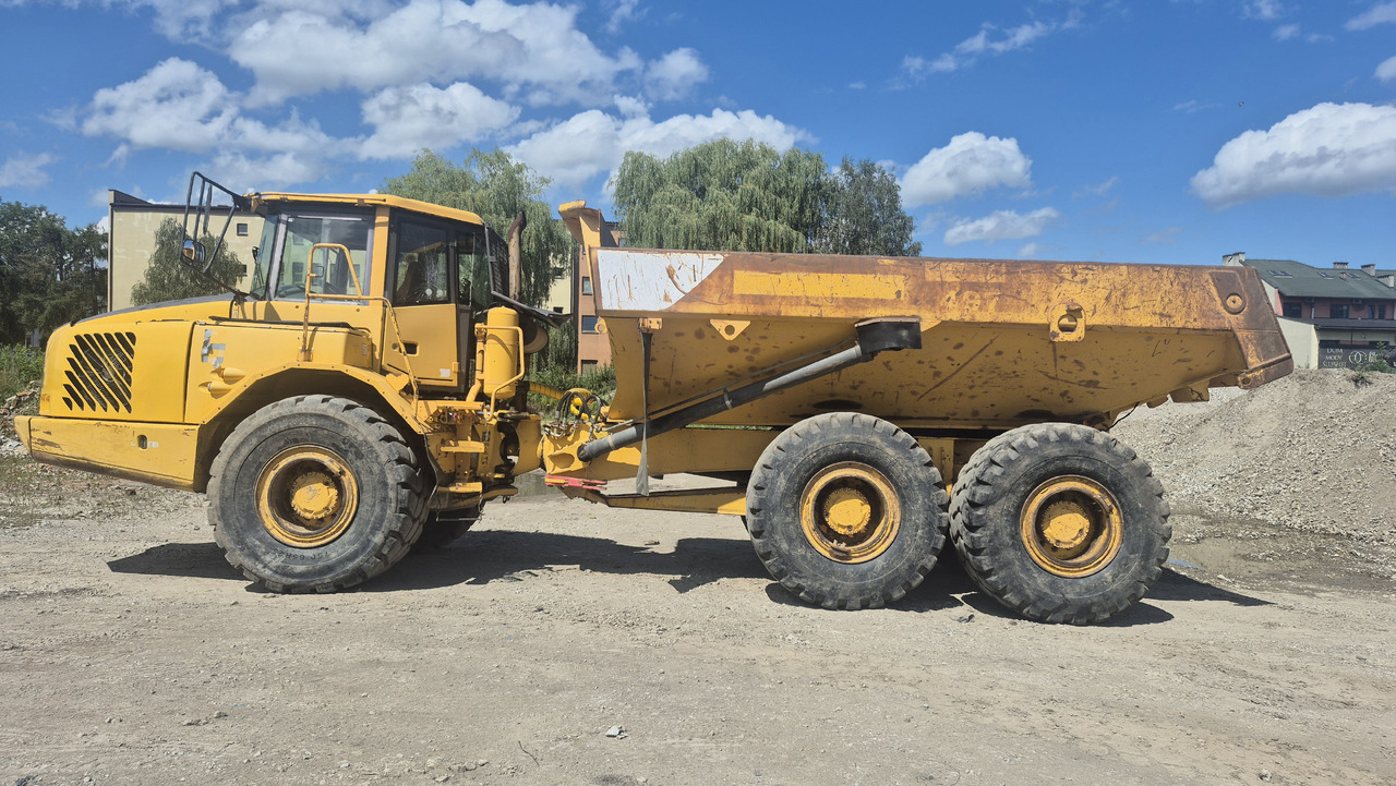 VOLVO A30D - Зглобен истоварувач: слика 2 VOLVO A30D - Зглобен истоварувач: слика 2