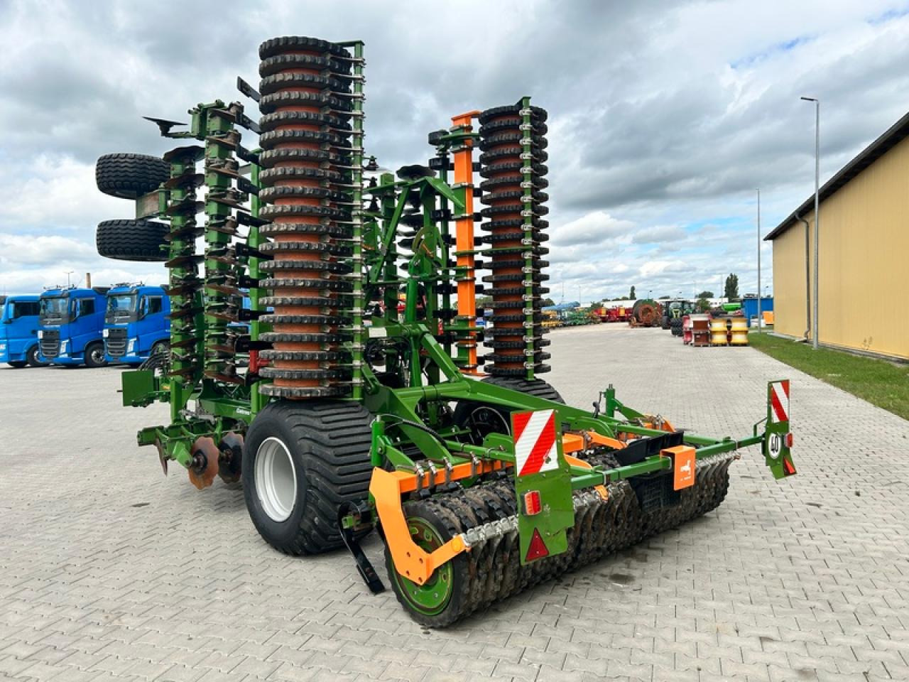 Amazone CATROS 8003 - 2TX - Ситнач со дискови: слика 3 Amazone CATROS 8003 - 2TX - Ситнач со дискови: слика 3