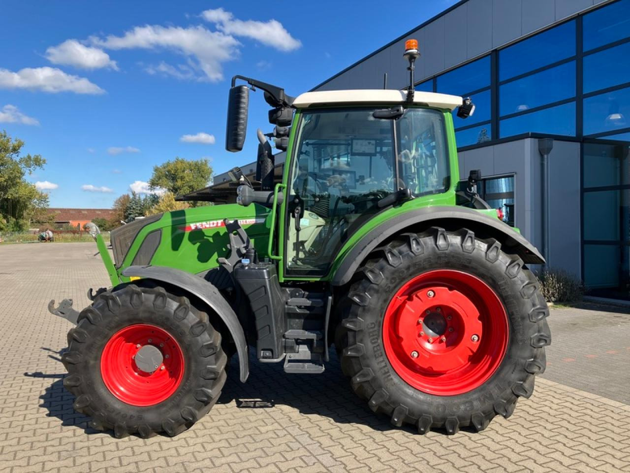 Fendt VARIO 314 GEN 4 // RTK - Трактор: слика 2 Fendt VARIO 314 GEN 4 // RTK - Трактор: слика 2