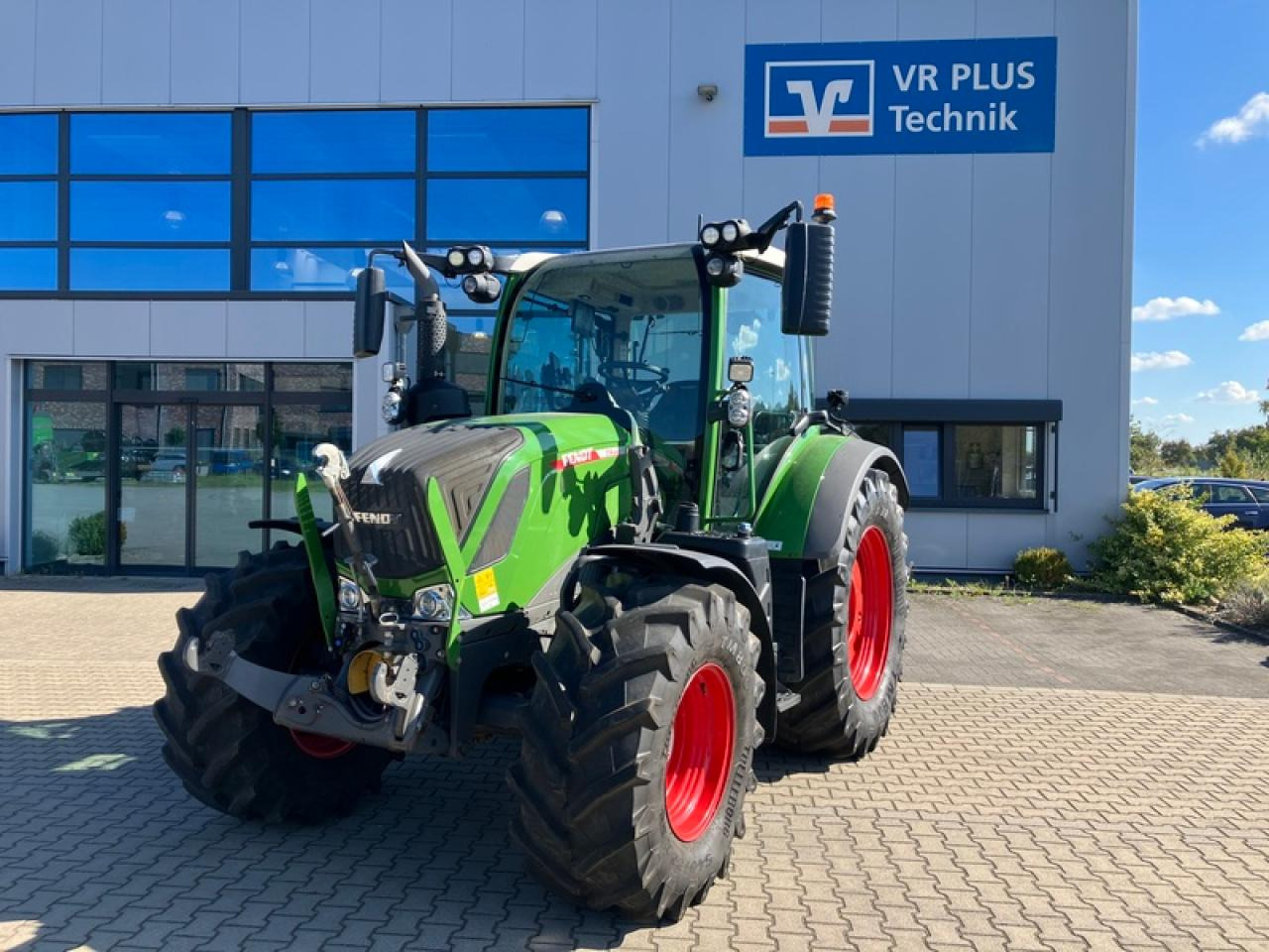 Fendt VARIO 314 GEN 4 // RTK - Трактор: слика 1 Fendt VARIO 314 GEN 4 // RTK - Трактор: слика 1