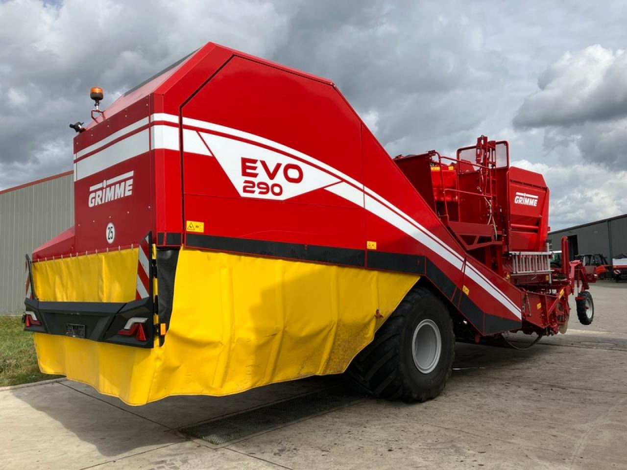 Grimme EVO 290 EASYSEP // 396 HA - Комбајн за компир: слика 4 Grimme EVO 290 EASYSEP // 396 HA - Комбајн за компир: слика 4