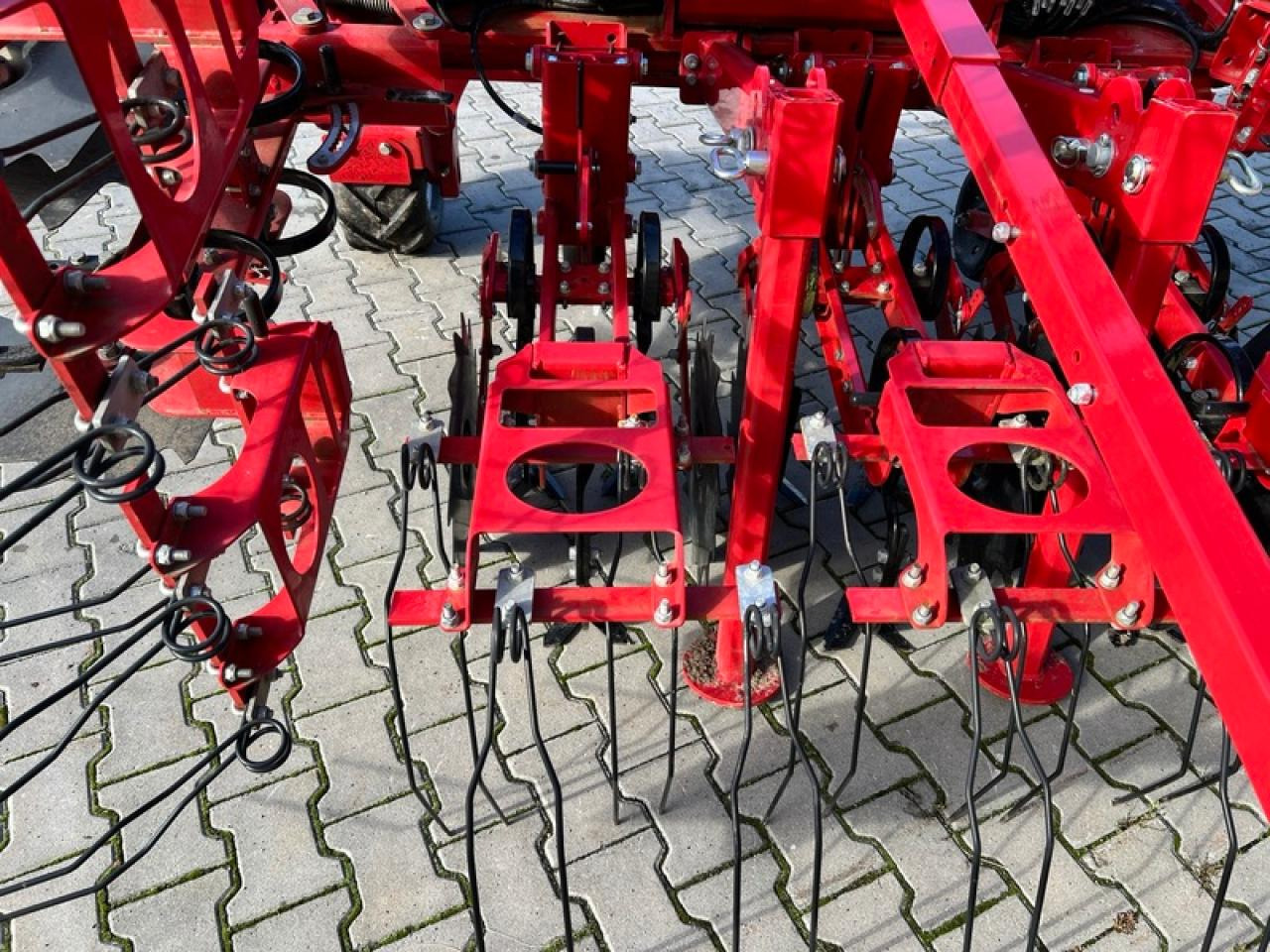 HORSCH TRANSFORMER 6 VF - Опрема за обработка на почва: слика 4 HORSCH TRANSFORMER 6 VF - Опрема за обработка на почва: слика 4