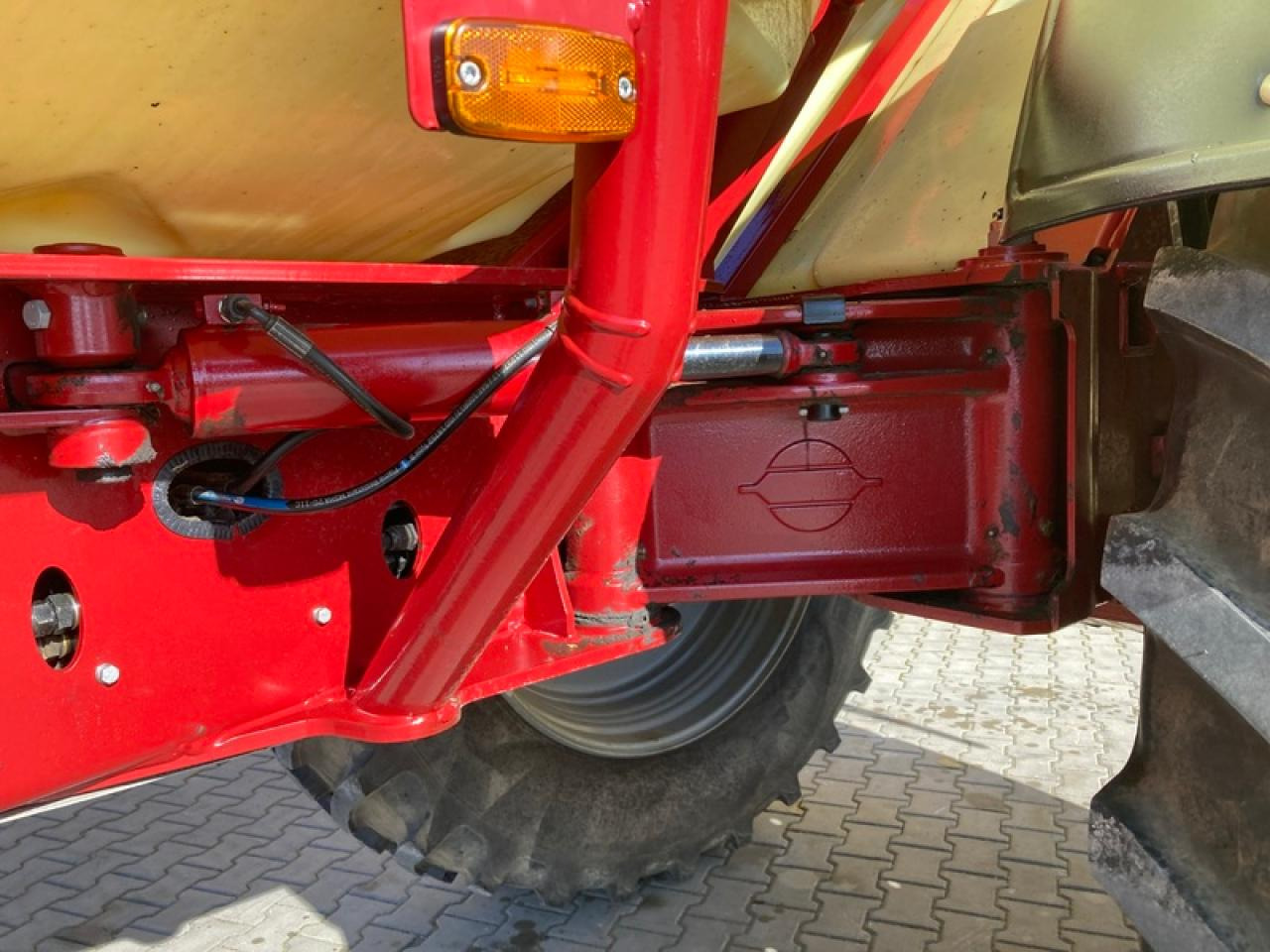 Стазен распрскувач Hardi COMMANDER 5500I: слика 6