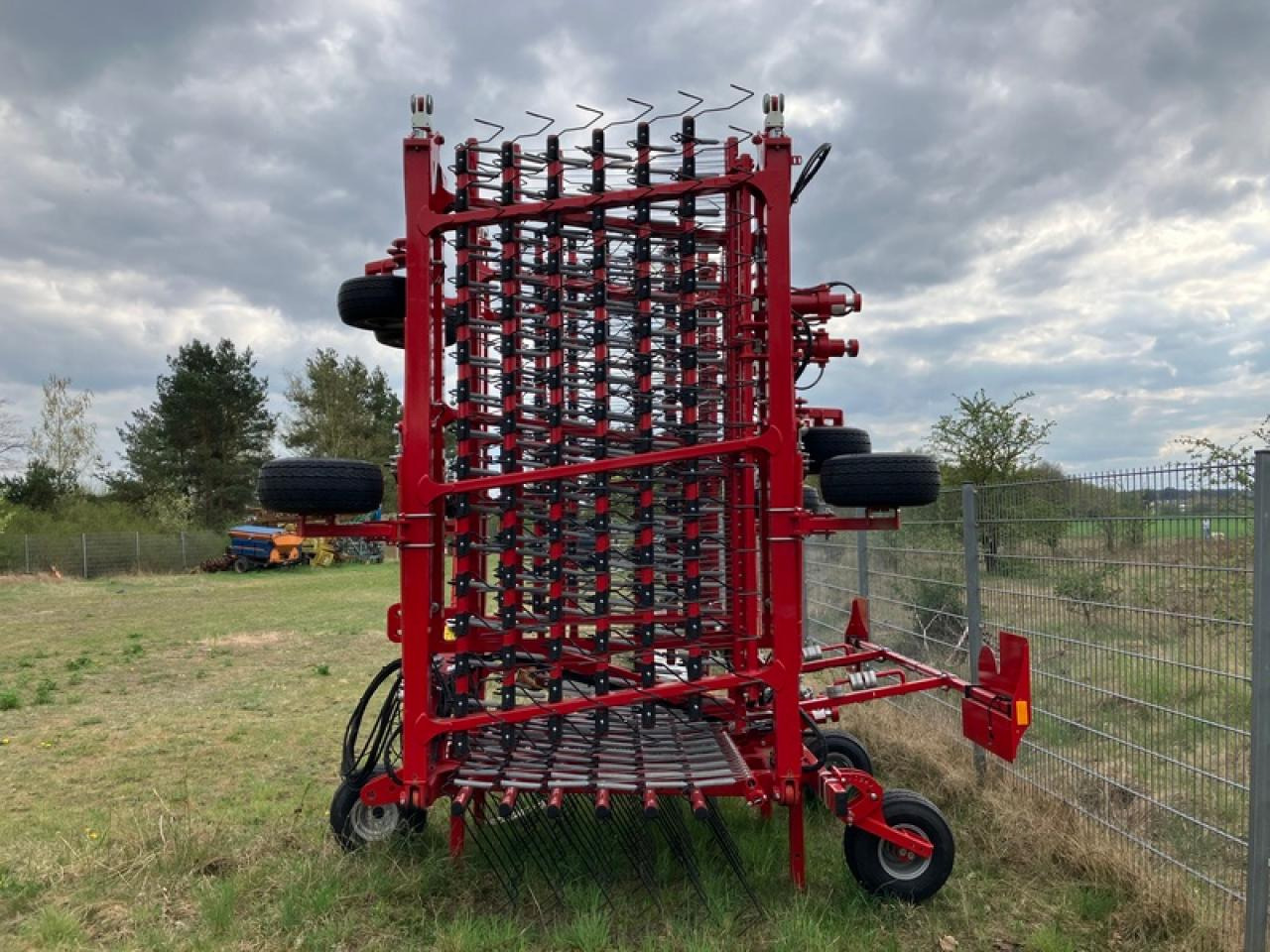 Horsch CURA 12 ST - Опрема за обработка на почва: слика 2 Horsch CURA 12 ST - Опрема за обработка на почва: слика 2