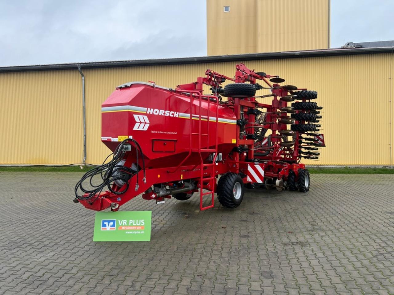 Horsch FOCUS 6 TD - Семенска дупчалка: слика 1 Horsch FOCUS 6 TD - Семенска дупчалка: слика 1